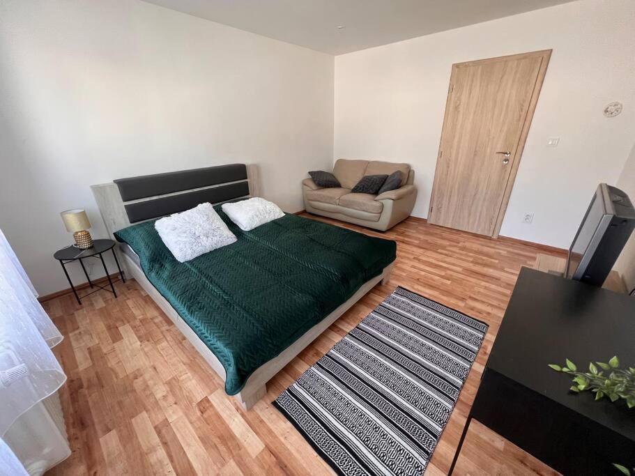 Apartman Centrum Sturka Martin Eksteriør billede