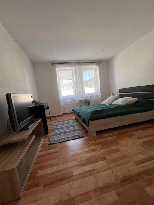 Apartman Centrum Sturka Martin Eksteriør billede